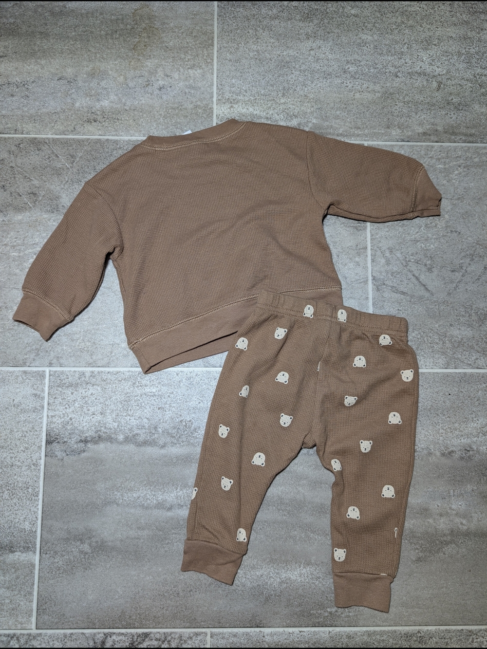 Carter's Brown Bear Waffle Knit Joggers Set Long Sleeve 6-9M - Picture 2 of 8